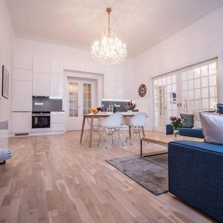 Top Class Apartment In Old Town 2 Bedrooms Prag Eksteriør billede